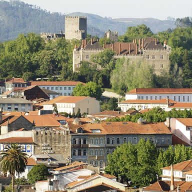 Dia 9 - Chegou a Guimarães, o berço de Portugal